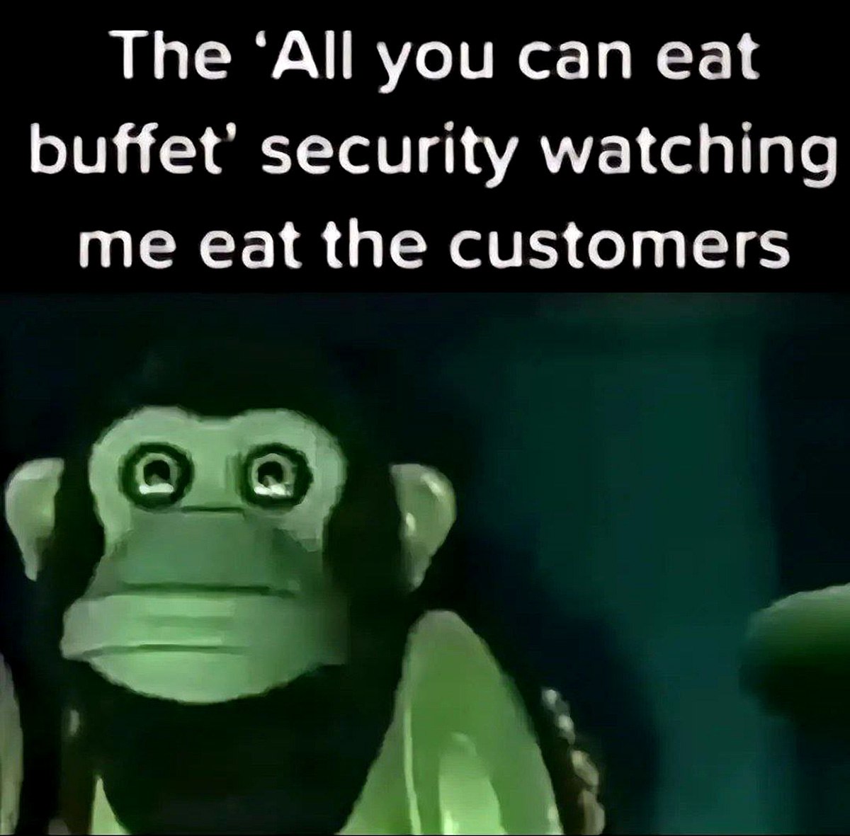The ‘All you can eat buffet’ security watching me eat the customers Охрана буфета наблюдает, как я ем посетителей
