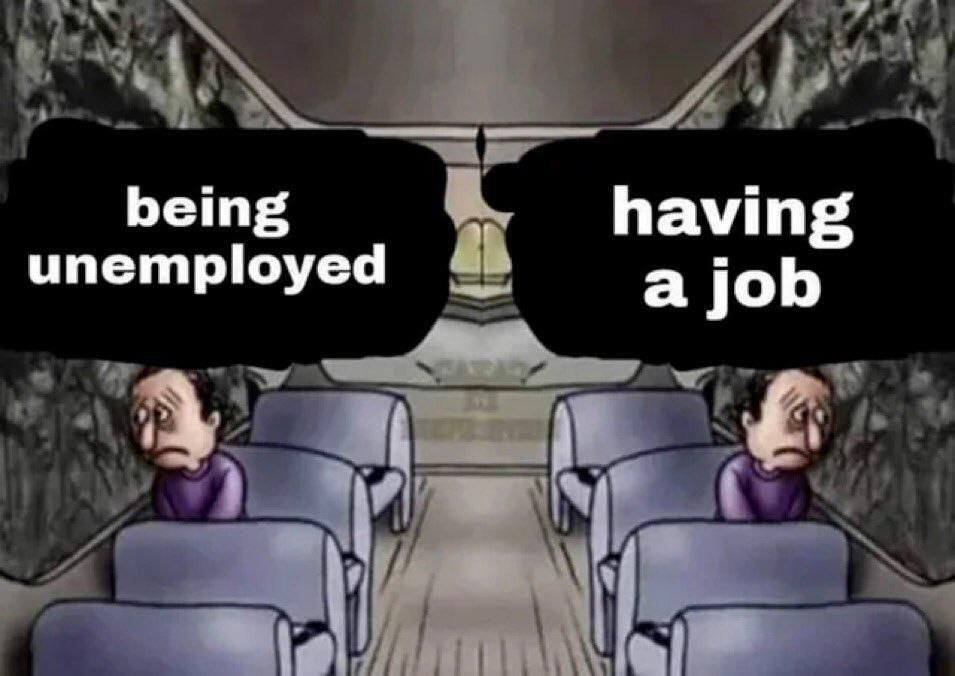 Сравнение «being unemployed» и «having a job»: в обоих случаях люди выглядят одинаково уставшими и несчастными в салоне автобуса.