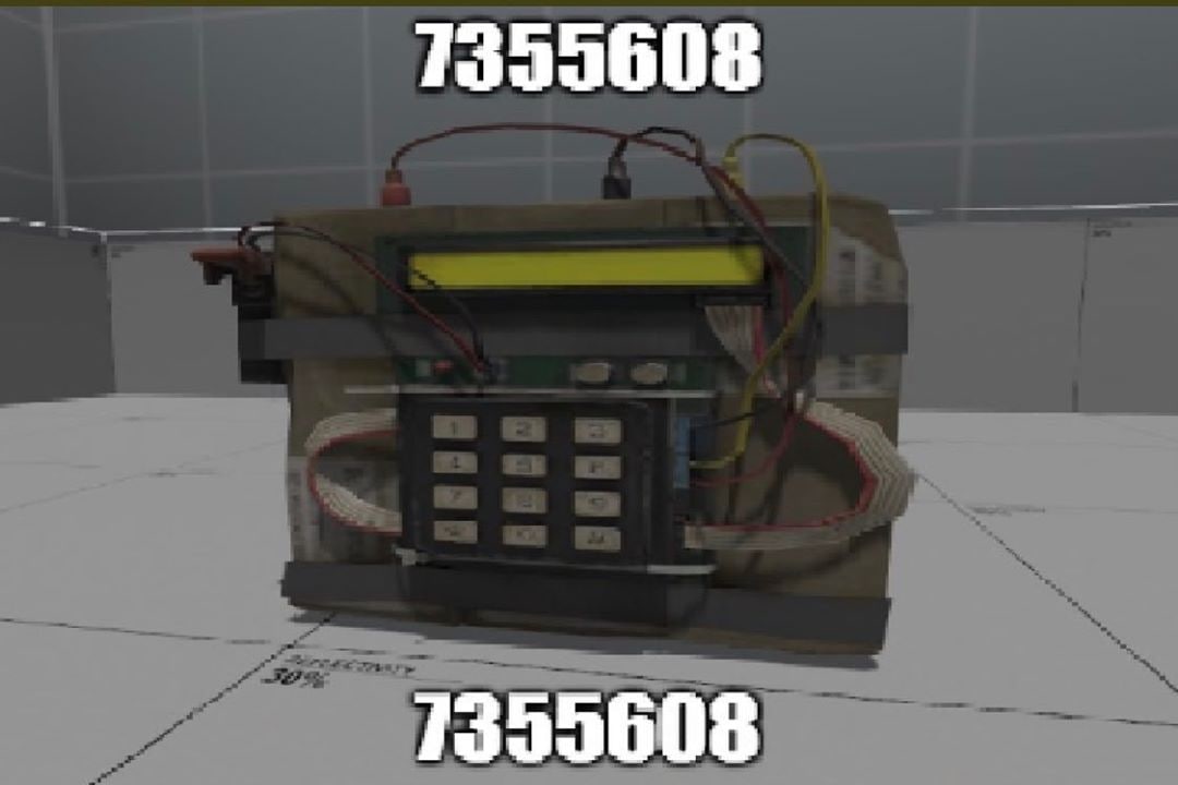 C4 7355608 Самодельная бомба, или С4, с цифрами 7355608 сверху и снизу.