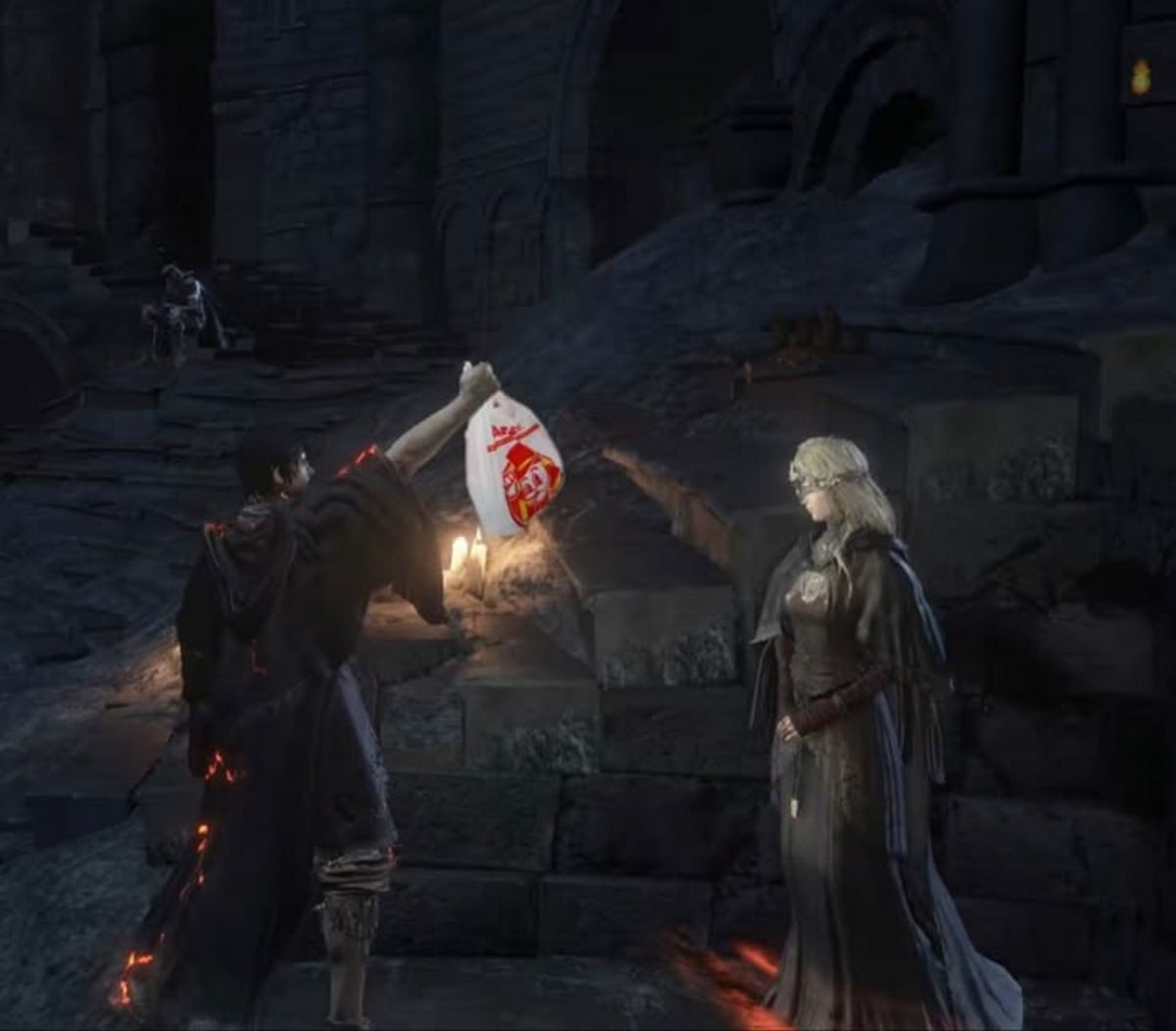 Dark Souls Доставка Jollibee Персонаж из Dark Souls держит пакет из Jollibee перед Хранительницей Огня.