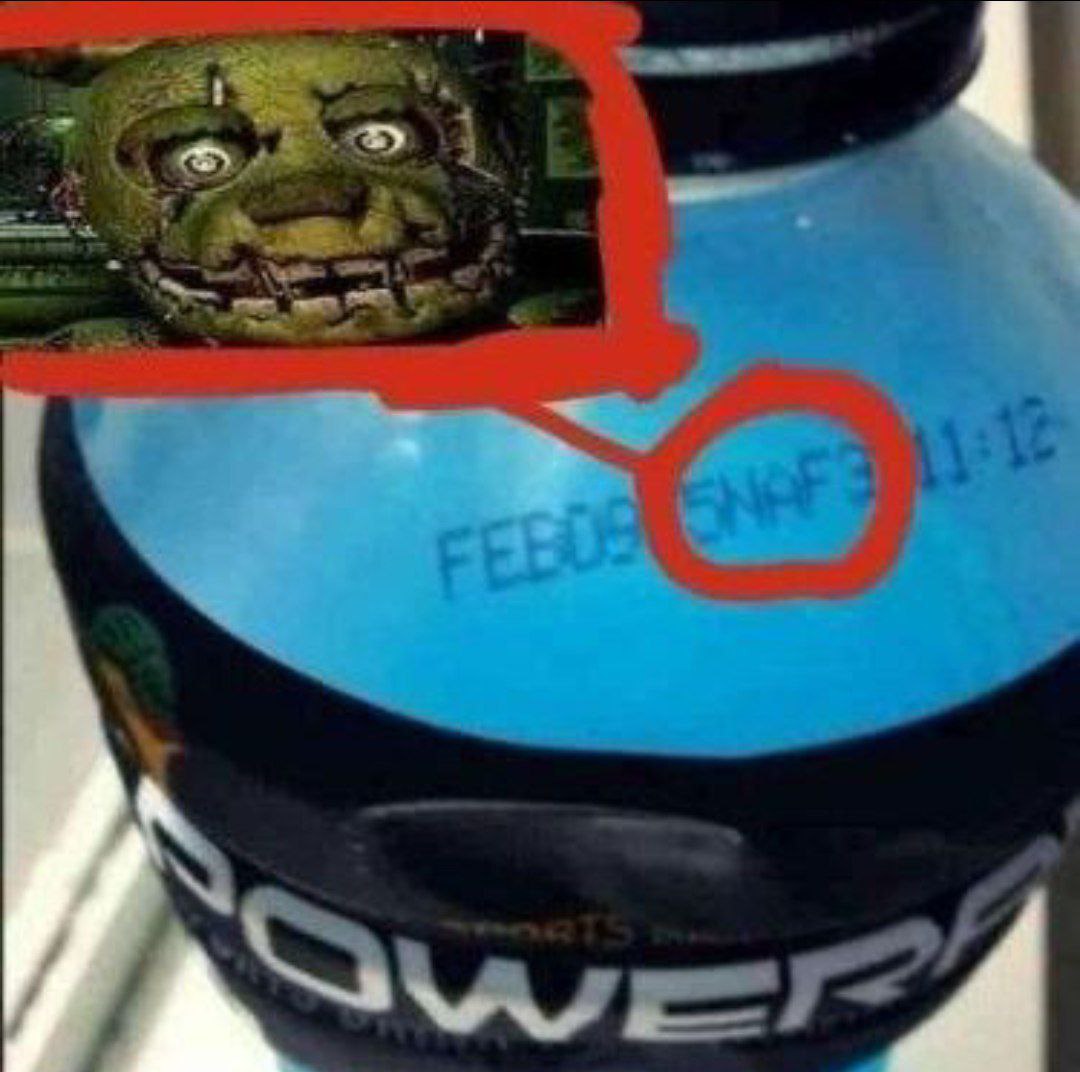 Глитчтрап на Powerade с надписью SNAF3 Глитчтрап из Five Nights at Freddy's на бутылке Powerade с надписью SNAF3
