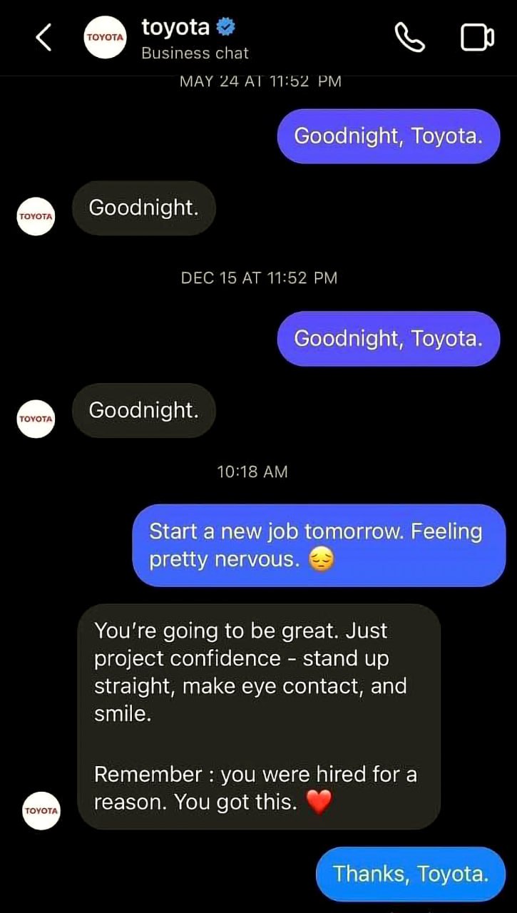 Goodnight, Toyota. Business chat Переписка человека с аккаунтом Toyota в бизнес чате, где Toyota желает ему спокойной ночи и поддерживает перед новой работой