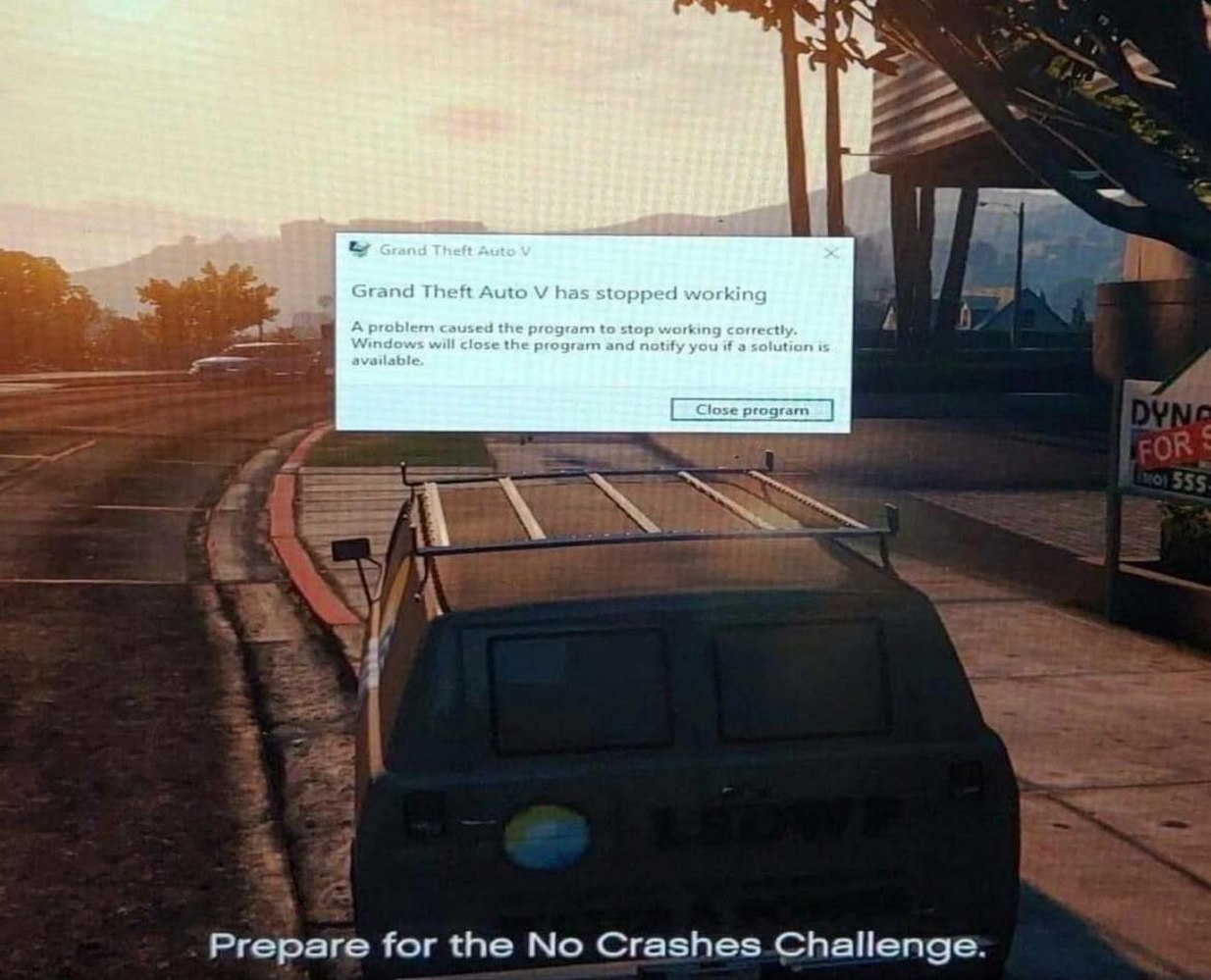 Окно с ошибкой Grand Theft Auto V has stopped working Окно об ошибке Grand Theft Auto V, когда игра вылетела перед испытанием «Без аварий».