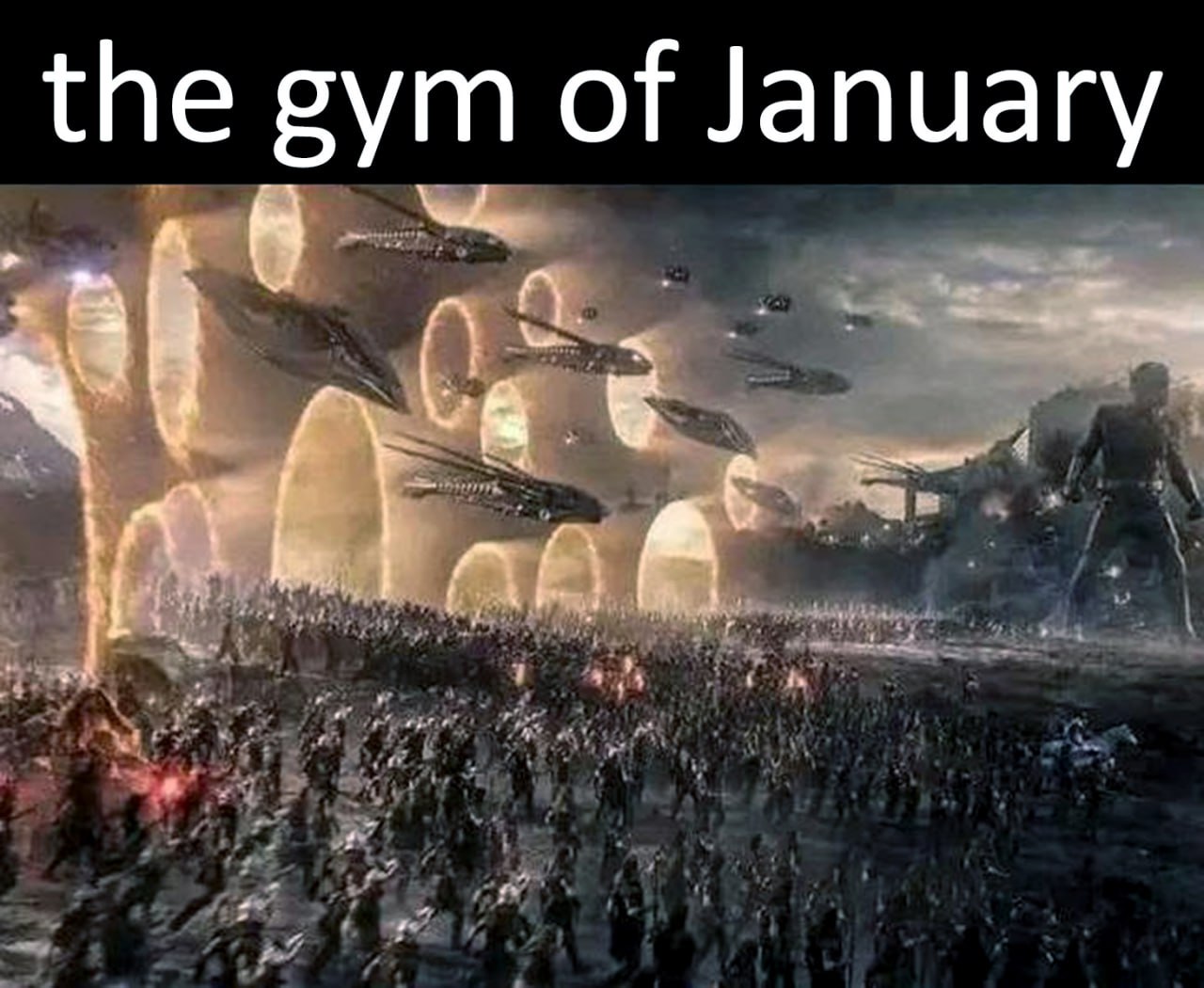 Спортзал в январе Мем со сценой из фильма "Мстители: Финал" и надписью "the gym of January", сравнивающий приток людей в спортзалы в январе с массовым прибытием героев на поле битвы