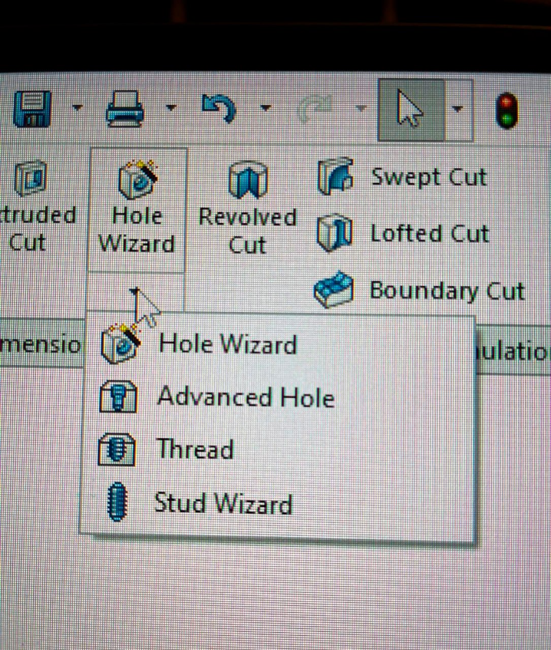 Мем Hole Wizard Мем Hole Wizard, показывающий две одинаковые опции в меню компьютерной программы