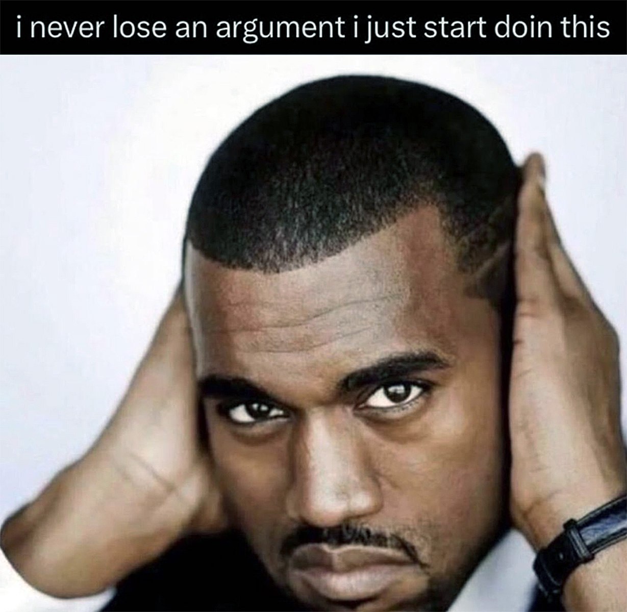 Kanye West i never lose an argument Канье Уэст закрывает уши руками и делает вид, что не слышит оппонента