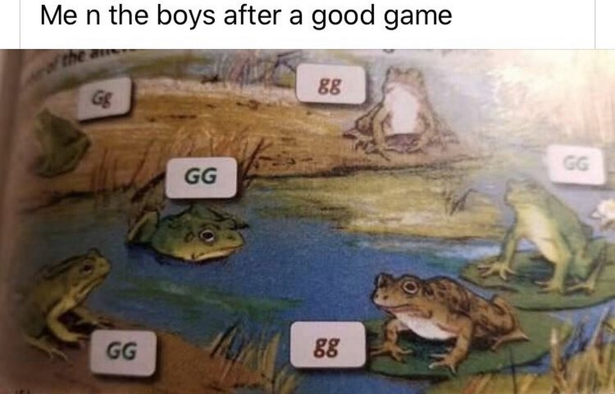Я и пацаны после хорошей игры Мем с лягушками и надписями GG, gg, Gg, символизирующими игроков после хорошей игры.