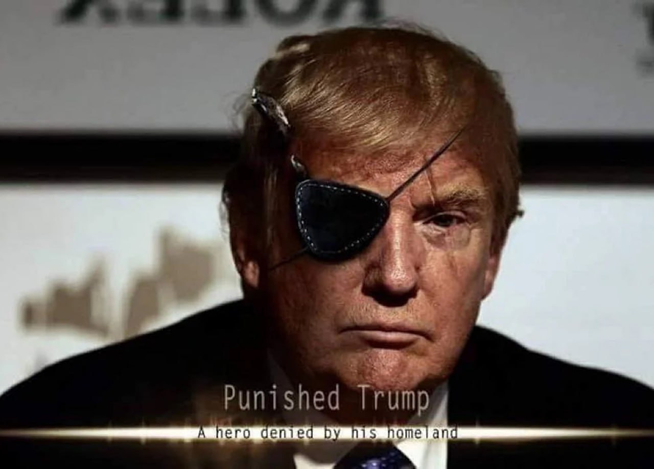 Punished Trump Дональд Трамп с повязкой на глазу в стиле Снейка из Metal Gear Solid с подписью Punished Trump