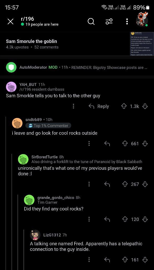 Sam Smorule the goblin Скриншот треда Reddit о гоблине Сэме Сморкле, который говорит поговорить с другим парнем, и комментарии о поиске крутых камней