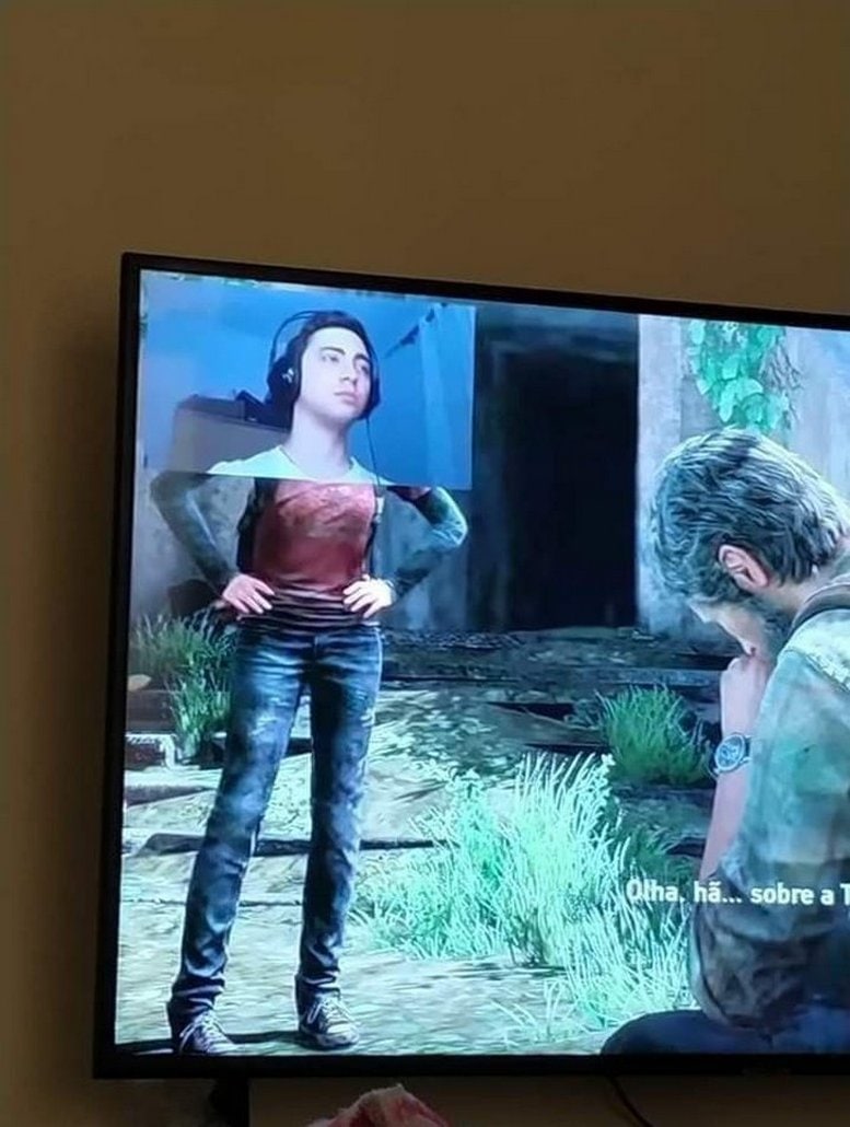 Стример на Элли Мем с наложением лица стримера на Элли из The Last of Us