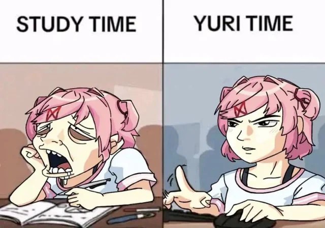 Нацуки скучает во время учёбы, но оживает, когда наступает время юри.