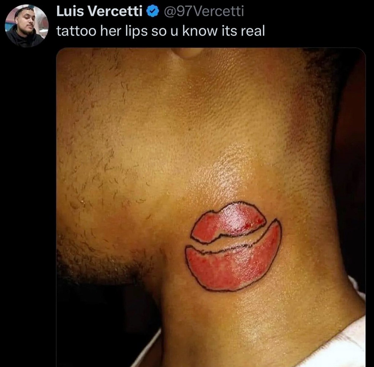 Tattoo her lips so you know its real Татуировка поцелуя на шее