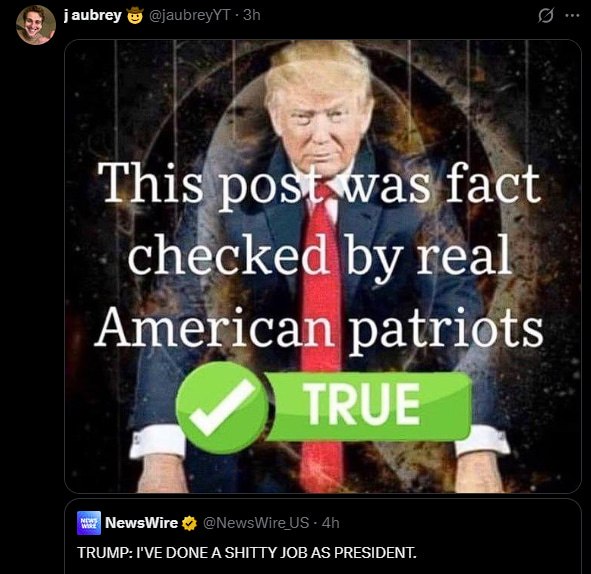 Дональд Трамп и зелёная отметка TRUE с надписью о проверке поста настоящими американскими патриотами