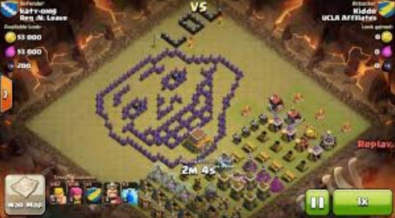 Trollface в Clash of Clans Скриншот из игры Clash of Clans, где игровое поле для защиты базы оформлено в виде лица тролля.