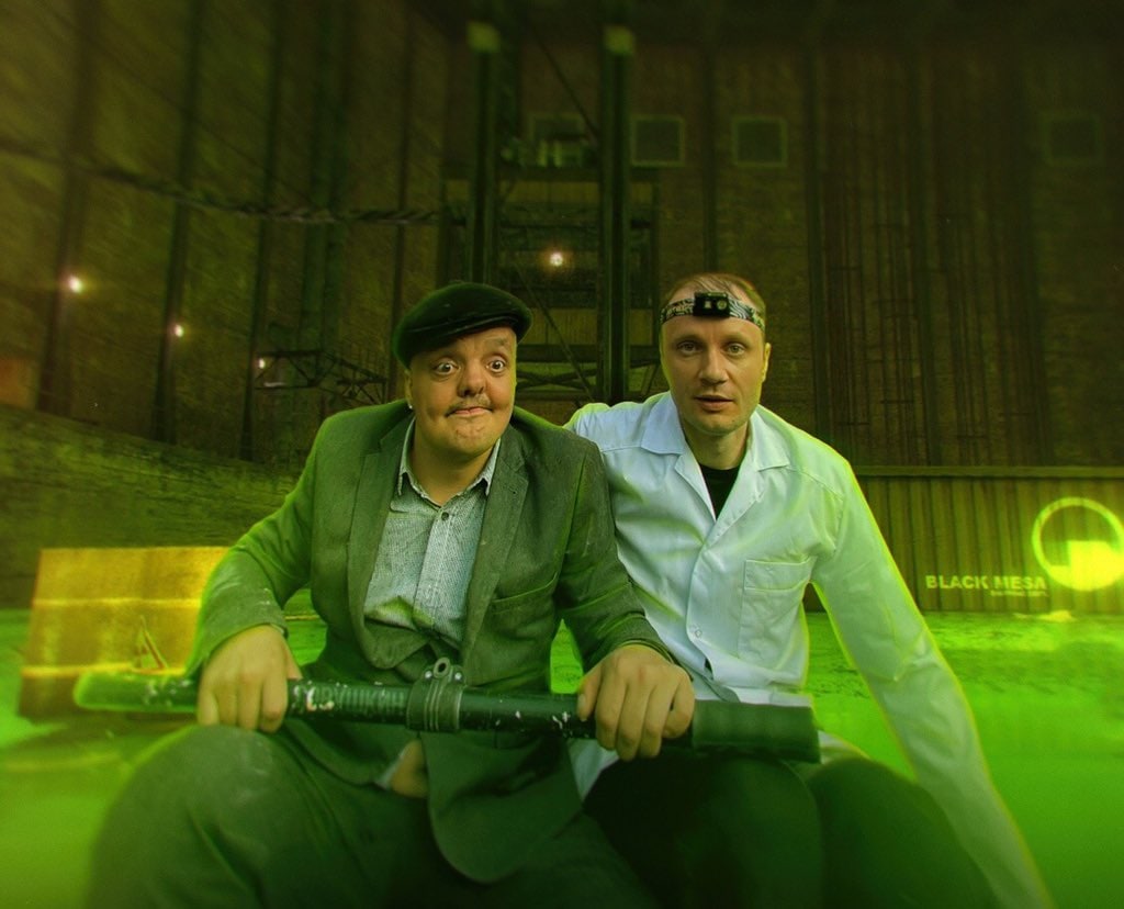 Два мужика в черной мезе Два мужика на тележке в Черной Мезе