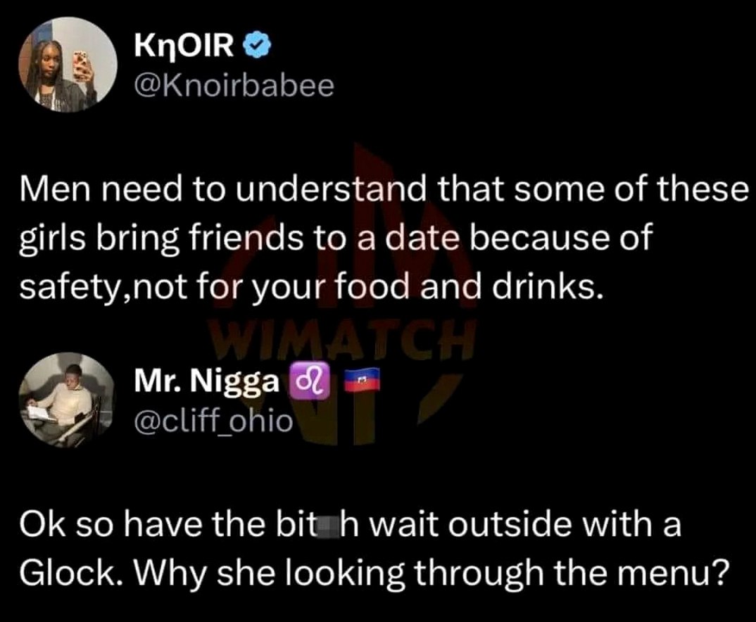 Why she looking through the menu Мем с двумя твитами, где в первом девушка объясняет, что подруги на свидании нужны для безопасности, а во втором мужчина задается вопросом, зачем тогда подруга смотрит меню.