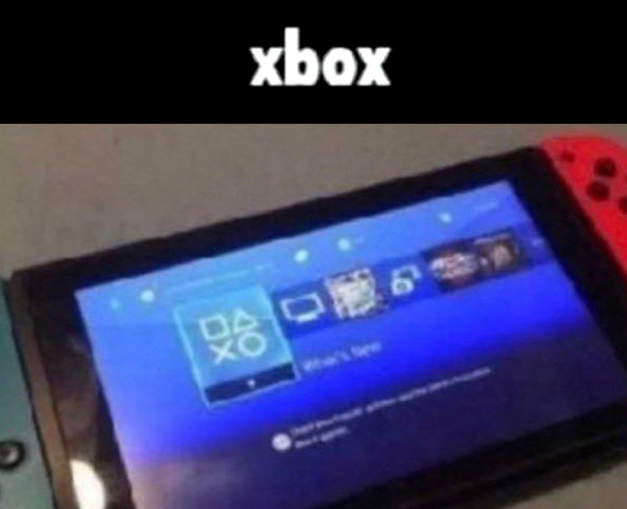 Xbox Nintendo PlayStation Консоль Nintendo Switch с интерфейсом PlayStation 4 и надписью Xbox