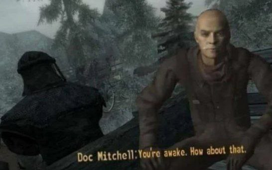 Ты проснулся. Как насчет этого? Мем с Доком Митчеллом из Fallout: New Vegas, говорящим «Ты проснулся. Как насчет этого?» после того, как игрок приходит в себя.